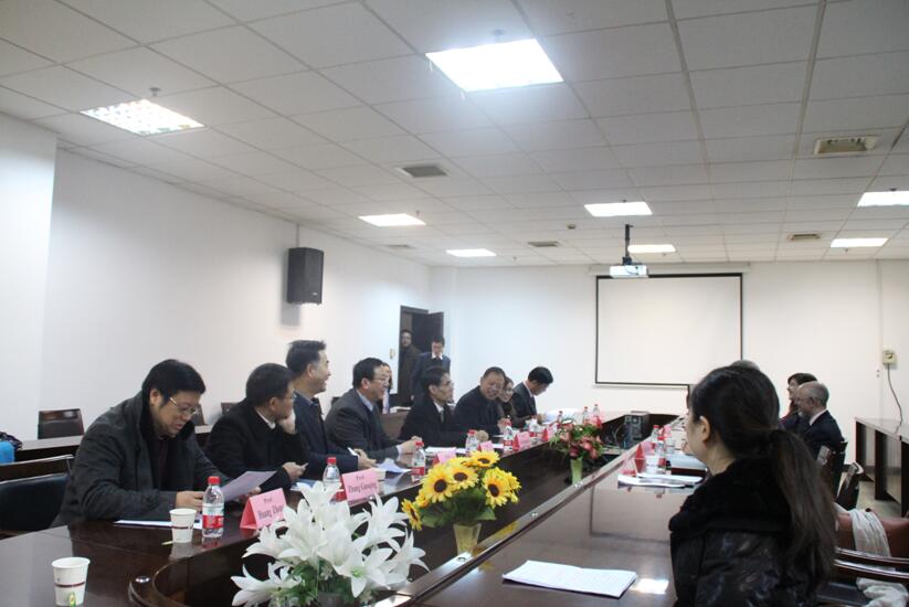 谈球吧官网