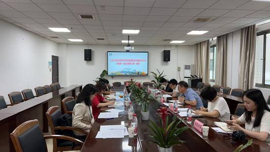 谈球吧官网