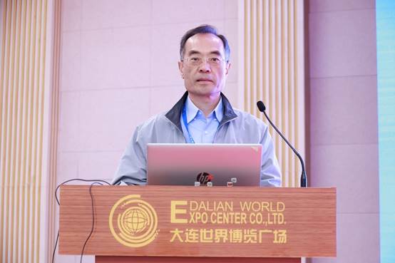 谈球吧官网