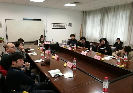 谈球吧官网