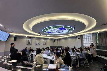 谈球吧官网
