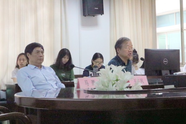 谈球吧官网