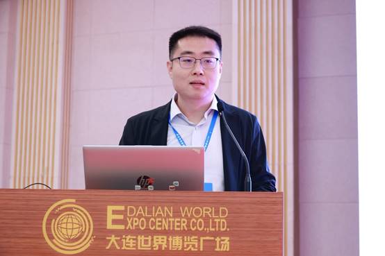 谈球吧官网
