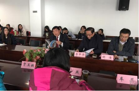 谈球吧官网