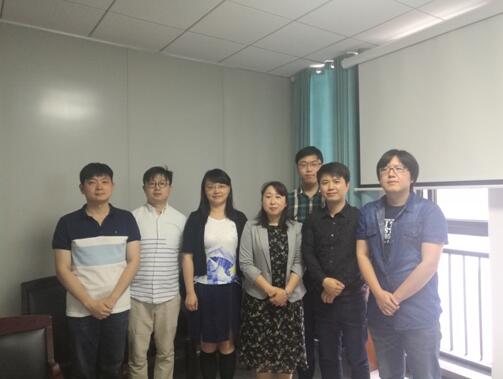 谈球吧官网