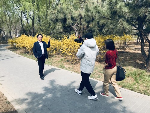 谈球吧官网