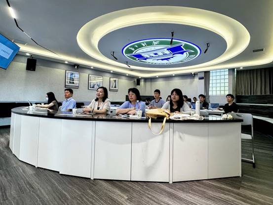 谈球吧官网