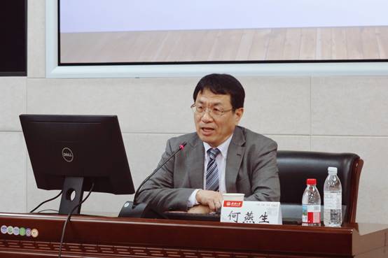 谈球吧官网