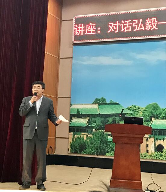 谈球吧官网