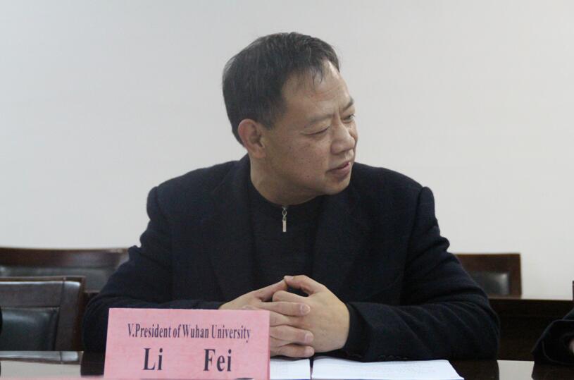 谈球吧官网