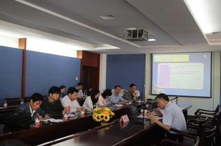 谈球吧官网