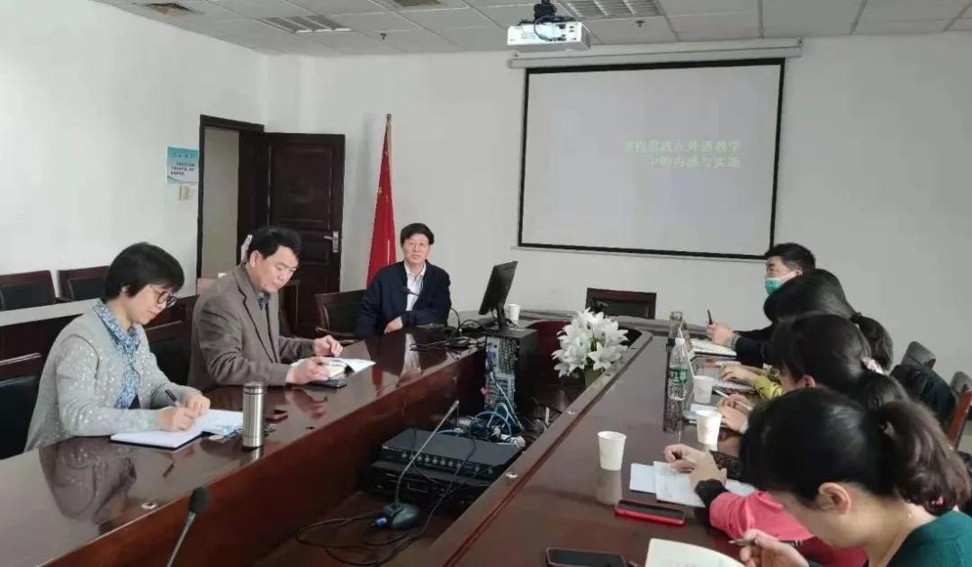 谈球吧官网